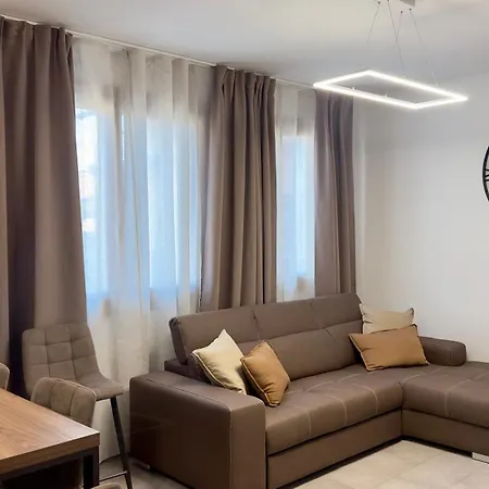 Casa Faet * Adro