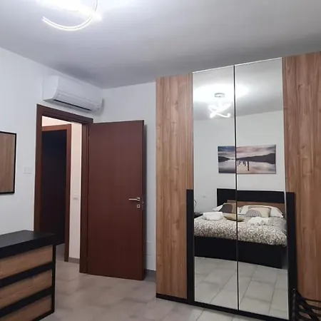 Casa Faet 아파트 Adro