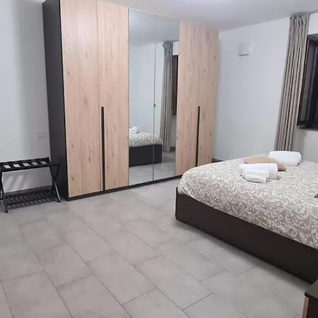 Casa Faet Apartment *